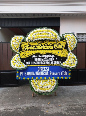 Papan Bunga Duka di Tanjung Pinggir